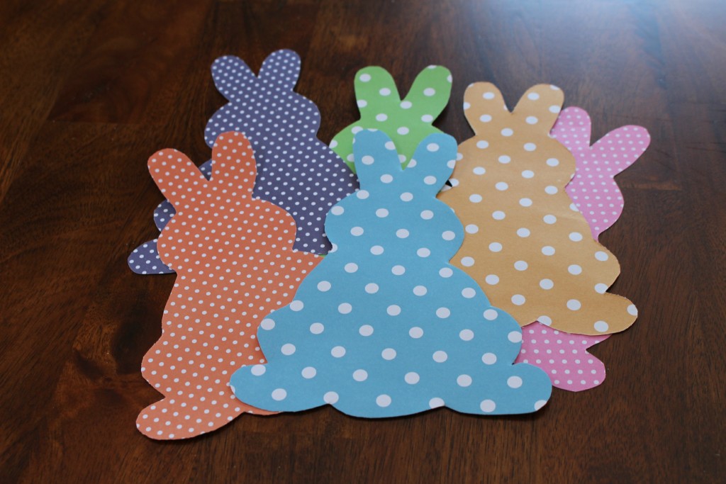 DIY Easter egg and bunnies banner