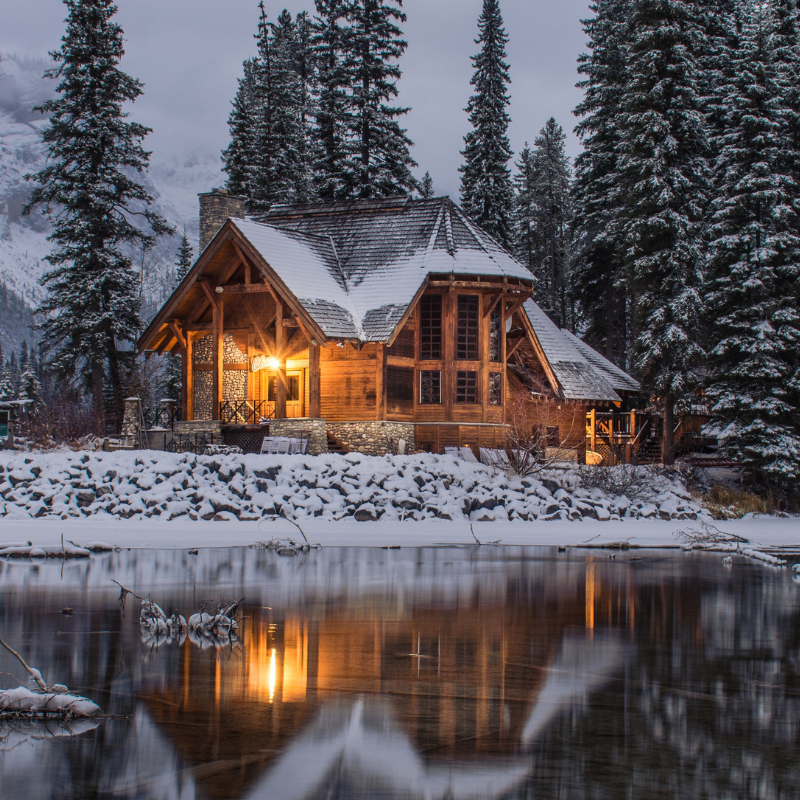 wood_home_in_winter