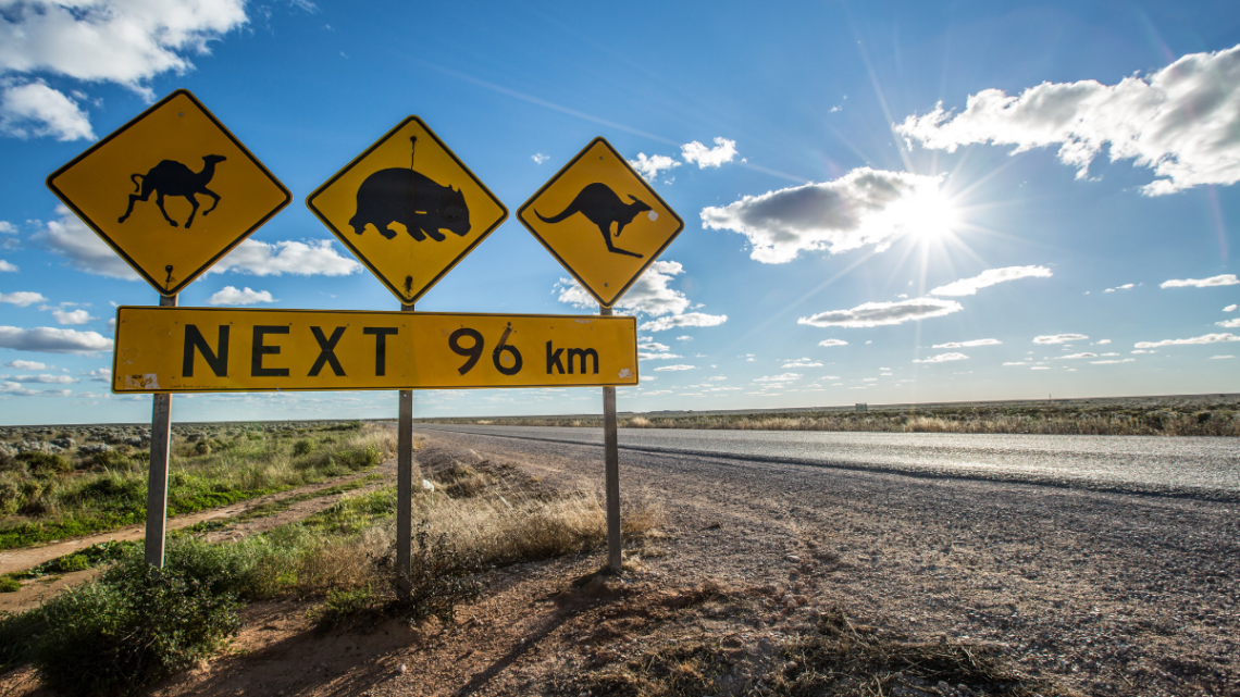 australia_signs_side-of_the_road